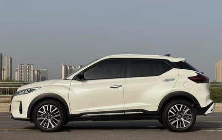 Nissan Kicks I, 2022 год, 1 590 000 рублей, 4 фотография