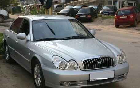 Hyundai Sonata IV рестайлинг, 2005 год, 350 000 рублей, 3 фотография