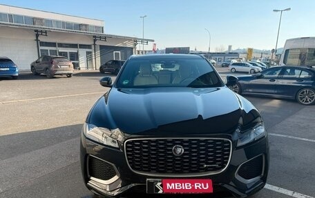 Jaguar F-Pace, 2022 год, 3 990 000 рублей, 2 фотография