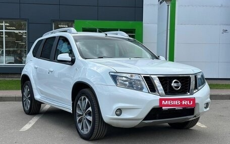 Nissan Terrano III, 2014 год, 1 049 000 рублей, 3 фотография