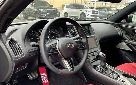Infiniti Q60 II, 2021 год, 9 фотография