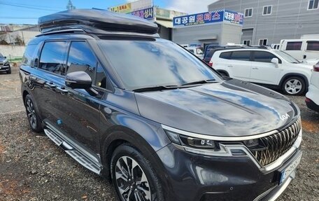 KIA Carnival, 2022 год, 4 040 299 рублей, 3 фотография