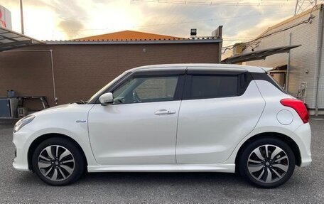 Suzuki Swift V, 2020 год, 930 000 рублей, 2 фотография