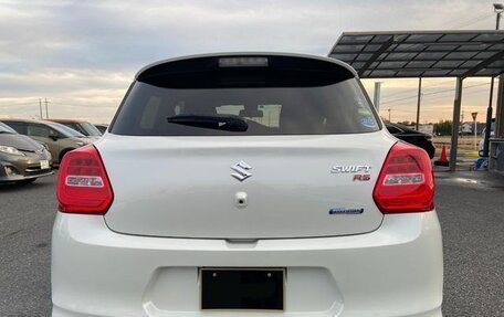 Suzuki Swift V, 2020 год, 930 000 рублей, 4 фотография