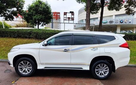 Mitsubishi Pajero Sport III рестайлинг, 2020 год, 2 516 000 рублей, 3 фотография