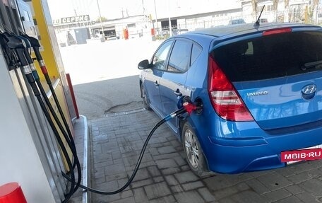 Hyundai i30 I, 2010 год, 768 000 рублей, 2 фотография