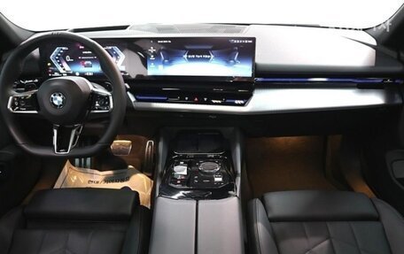 BMW 5 серия, 2024 год, 7 795 000 рублей, 5 фотография
