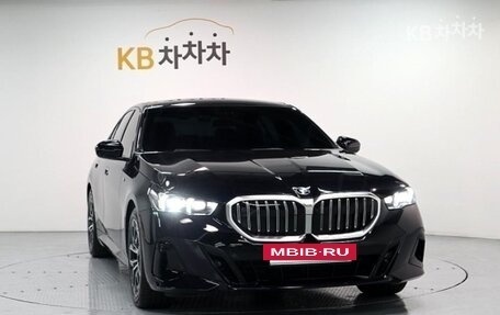 BMW 5 серия, 2024 год, 7 795 000 рублей, 2 фотография