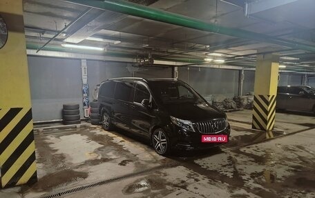 Mercedes-Benz V-Класс, 2017 год, 4 450 000 рублей, 3 фотография