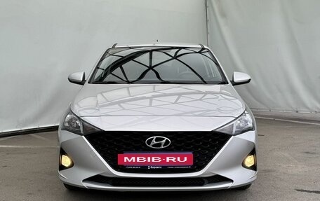 Hyundai Solaris II рестайлинг, 2020 год, 1 590 000 рублей, 3 фотография