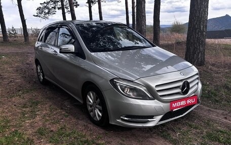 Mercedes-Benz B-Класс, 2014 год, 1 200 000 рублей, 2 фотография