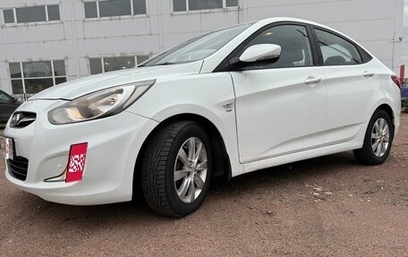 Hyundai Solaris II рестайлинг, 2010 год, 750 000 рублей, 7 фотография