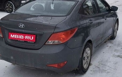 Hyundai Solaris II рестайлинг, 2015 год, 900 000 рублей, 1 фотография