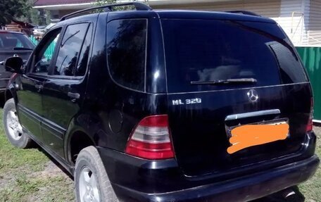 Mercedes-Benz M-Класс, 1998 год, 650 000 рублей, 3 фотография