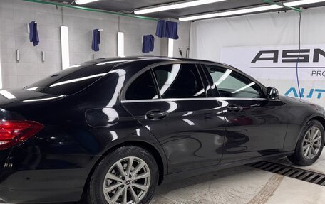 Mercedes-Benz E-Класс, 2019 год, 1 875 000 рублей, 2 фотография
