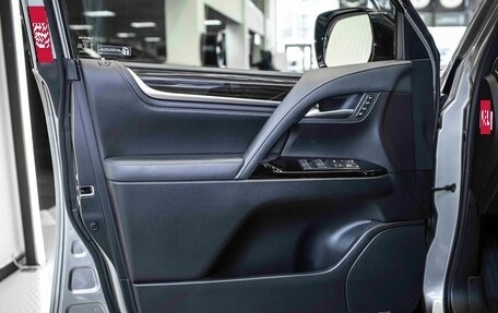 Lexus LX III, 2019 год, 7 899 999 рублей, 9 фотография