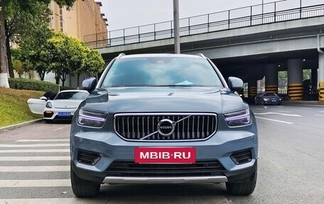 Volvo XC40 I, 2021 год, 2 440 000 рублей, 2 фотография