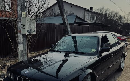 BMW 5 серия, 1992 год, 300 000 рублей, 2 фотография