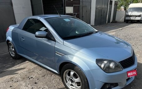 Opel Tigra, 2004 год, 880 000 рублей, 2 фотография