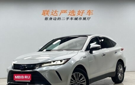 Toyota Harrier, 2022 год, 4 090 000 рублей, 2 фотография