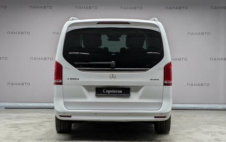 Mercedes-Benz V-Класс, 2021 год, 8 349 000 рублей, 6 фотография