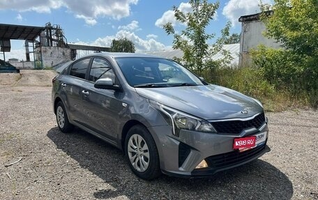 KIA Rio IV, 2020 год, 1 200 000 рублей, 2 фотография