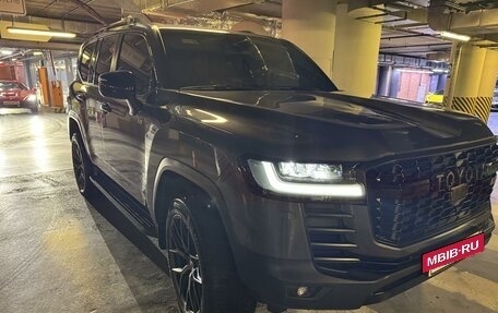 Toyota Land Cruiser, 2022 год, 13 900 000 рублей, 3 фотография