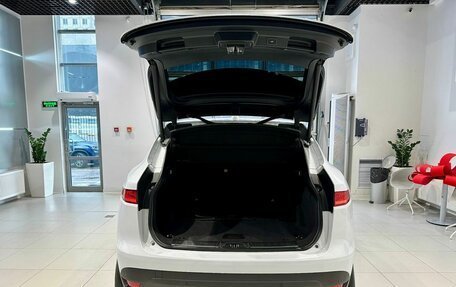 Jaguar F-Pace, 2016 год, 2 420 000 рублей, 7 фотография