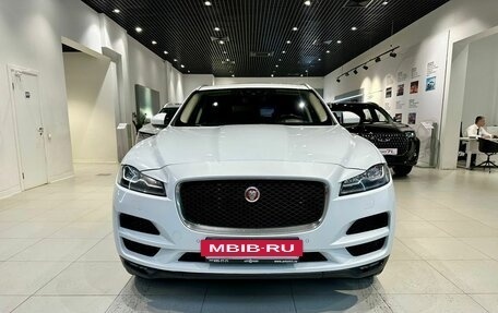 Jaguar F-Pace, 2016 год, 2 420 000 рублей, 2 фотография