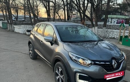 Renault Kaptur I рестайлинг, 2020 год, 1 200 000 рублей, 4 фотография