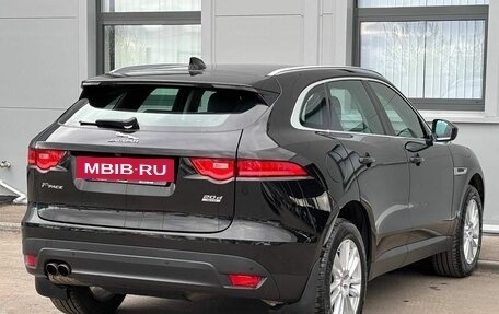 Jaguar F-Pace, 2017 год, 2 885 000 рублей, 5 фотография
