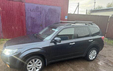 Subaru Forester, 2011 год, 1 300 000 рублей, 2 фотография