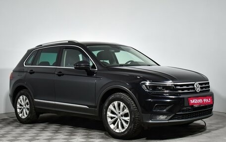 Volkswagen Tiguan II, 2017 год, 2 125 000 рублей, 3 фотография