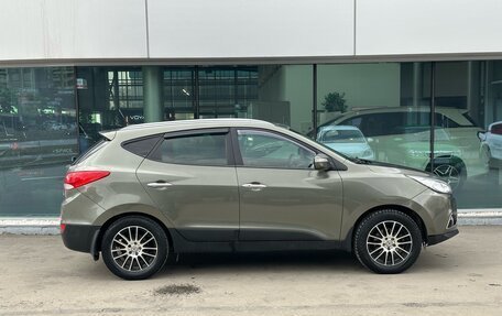 Hyundai ix35 I рестайлинг, 2010 год, 950 000 рублей, 4 фотография