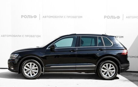 Volkswagen Tiguan II, 2018 год, 2 395 000 рублей, 8 фотография