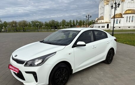 KIA Rio IV, 2017 год, 940 000 рублей, 7 фотография
