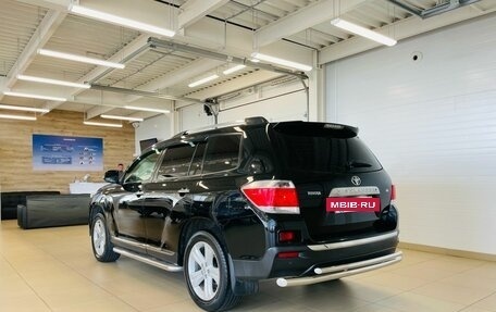 Toyota Highlander III, 2012 год, 2 629 000 рублей, 4 фотография