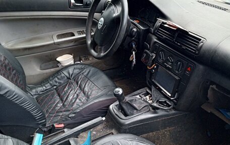Volkswagen Passat B5+ рестайлинг, 1997 год, 115 000 рублей, 2 фотография