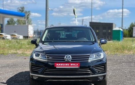 Volkswagen Touareg III, 2017 год, 3 330 000 рублей, 4 фотография