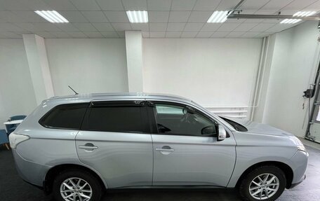 Mitsubishi Outlander III рестайлинг 3, 2013 год, 1 190 000 рублей, 4 фотография