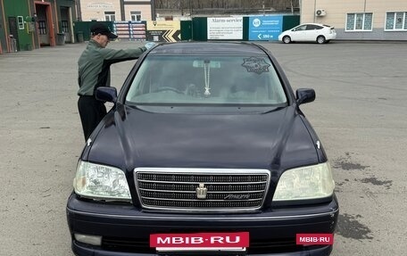 Toyota Crown Majesta, 1993 год, 450 000 рублей, 3 фотография
