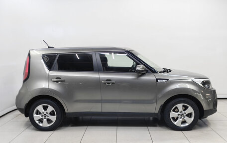 KIA Soul II рестайлинг, 2017 год, 1 380 000 рублей, 5 фотография