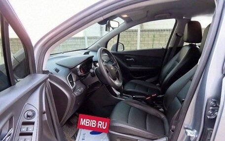 Chevrolet Trax, 2021 год, 1 099 000 рублей, 5 фотография