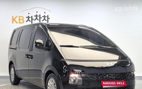 Hyundai Staria, 2021 год, 3 190 000 рублей, 2 фотография