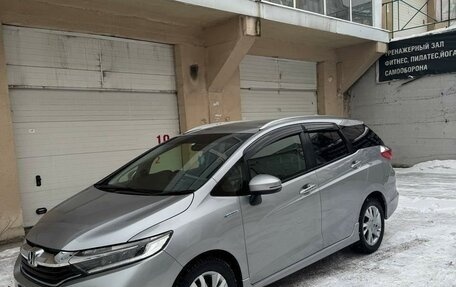 Honda Shuttle II, 2016 год, 1 290 000 рублей, 2 фотография