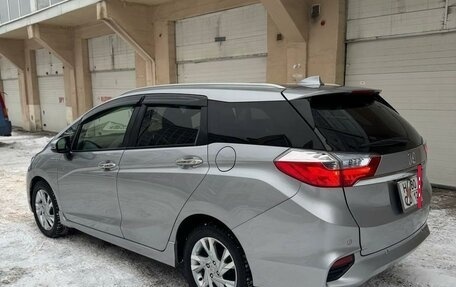 Honda Shuttle II, 2016 год, 1 290 000 рублей, 6 фотография