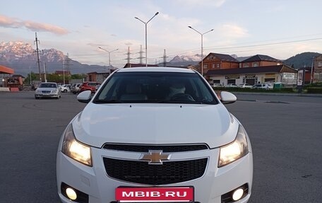 Chevrolet Cruze II, 2012 год, 850 000 рублей, 2 фотография