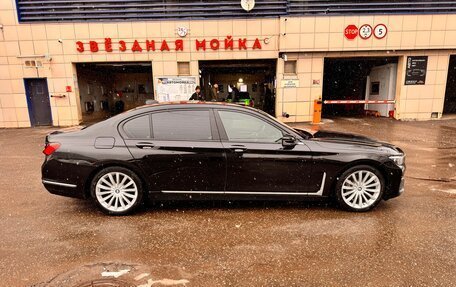 BMW 7 серия, 2019 год, 4 150 000 рублей, 2 фотография