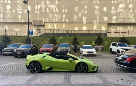 Lamborghini Huracán, 2021 год, 29 000 000 рублей, 4 фотография