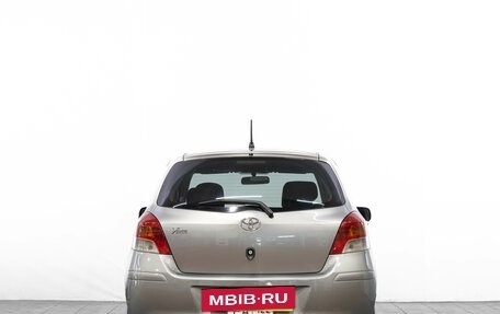 Toyota Vitz, 2008 год, 699 000 рублей, 4 фотография